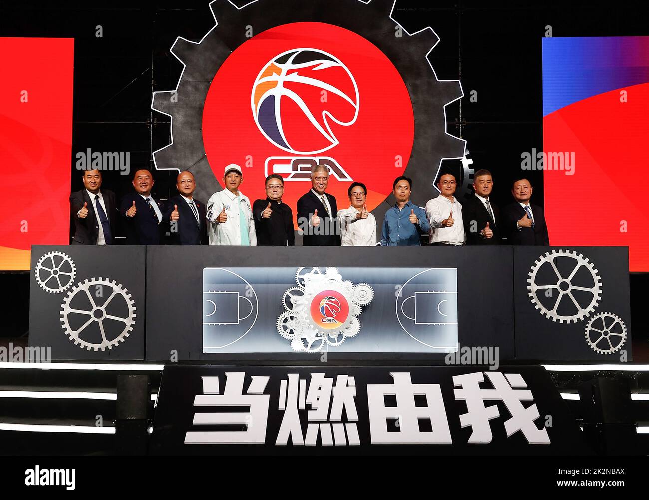 體系與托尼